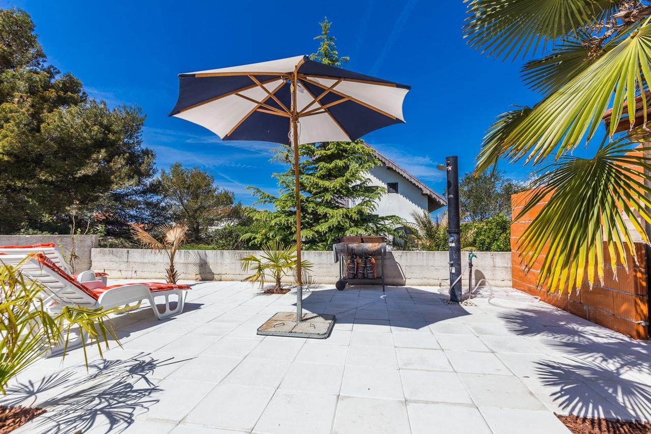 Holliday Home Maxdom Sukošan Exterior foto